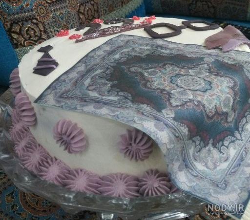 عکس کیک تولد روی فرش عکس کیک تولد روی فرش