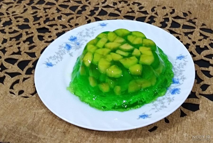 تزیین ژله با موز برای مهمانی و جشن تولد با ایده های جدید تزیین ژله با موز برای مهمانی و جشن تولد با ایده های جدید