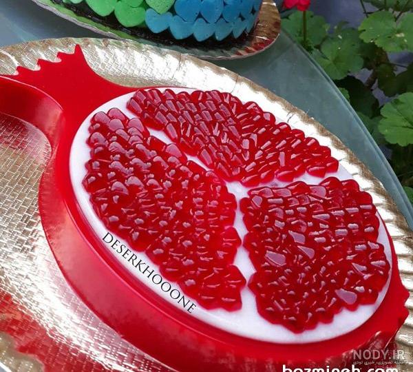 ۳۰ مدل تزیین ژله شب یلدا جدید ۱۴۰۲ خوشگل و خوشمزه ساده و فانتزی