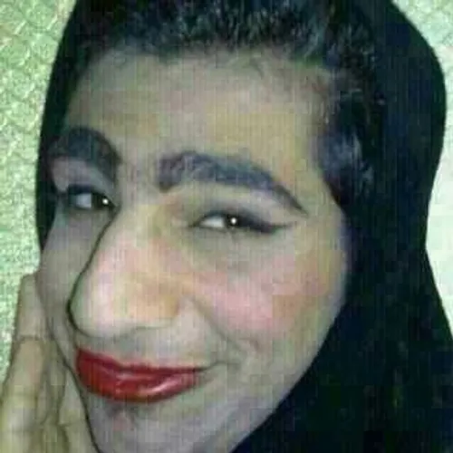 واکنش دختر های امروزی به پخش شدن عکس هاشون - کلیپ طنز خنده دار واکنش دختر های امروزی به پخش شدن عکس هاشون - کلیپ طنز خنده دار