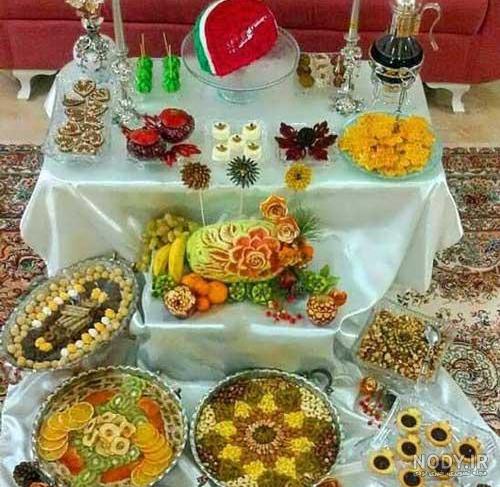 چرا برای عروس شب چله‌ای می‌بریم؟/ تصاویری زیبا از تزئین هدایای شب یلدا برای  تازه عروس‌ها