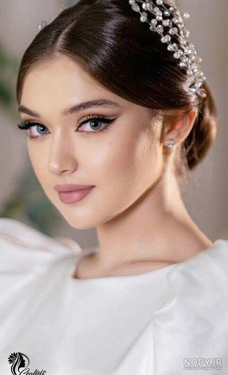 عکس آرایش عروس ساده و شیک عکس آرایش عروس ساده و شیک