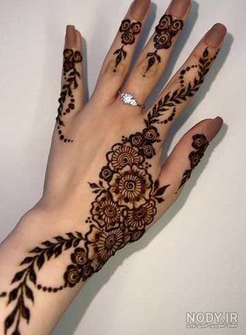 آموزش طرح حنا ساده روی دست - ستاره آموزش طرح حنا ساده روی دست - ستاره