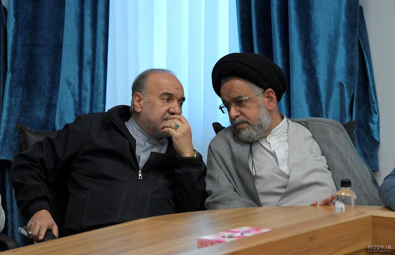 عکس روحانی و ظریف در نماز اهل سنت عکس روحانی و ظریف در نماز اهل سنت