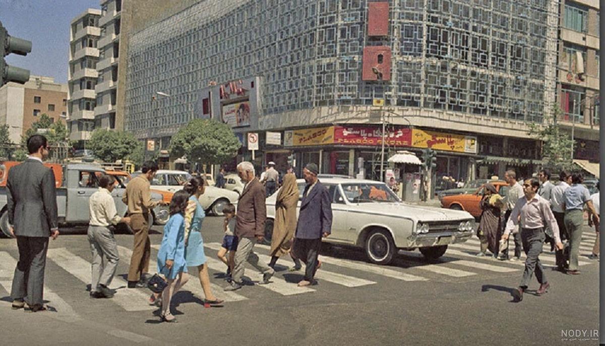 چرا در عکس‌های قدیمی، مردم لبخند نمی‌زدند؟! | یک پزشک