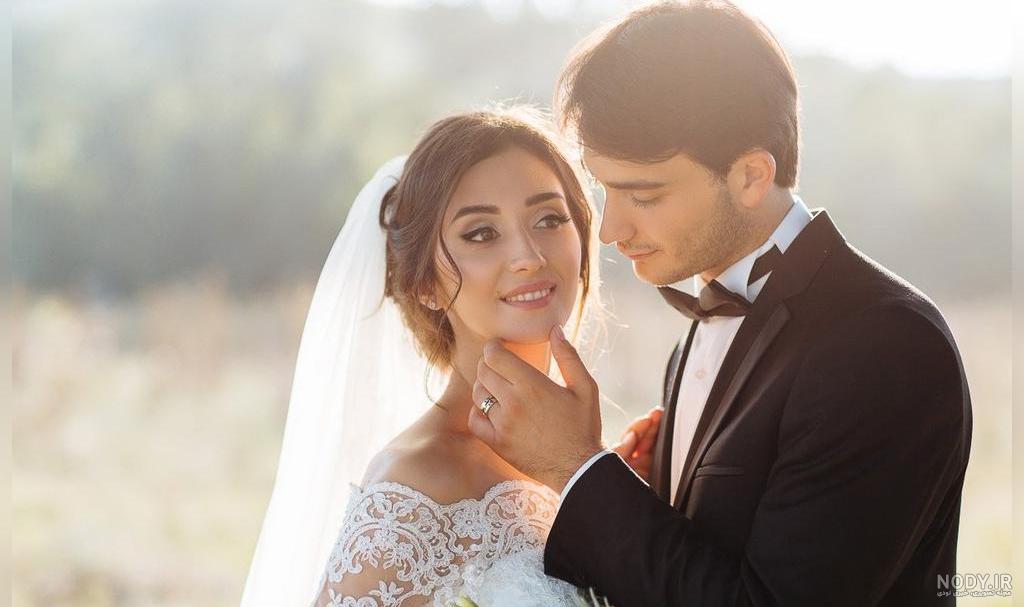 ۱۵ مدل ژست عکاسی عروس و داماد در باغ و آتلیه (جدید و خاص) | حیاط خلوت ۱۵ مدل ژست عکاسی عروس و داماد در باغ و آتلیه (جدید و خاص) | حیاط خلوت