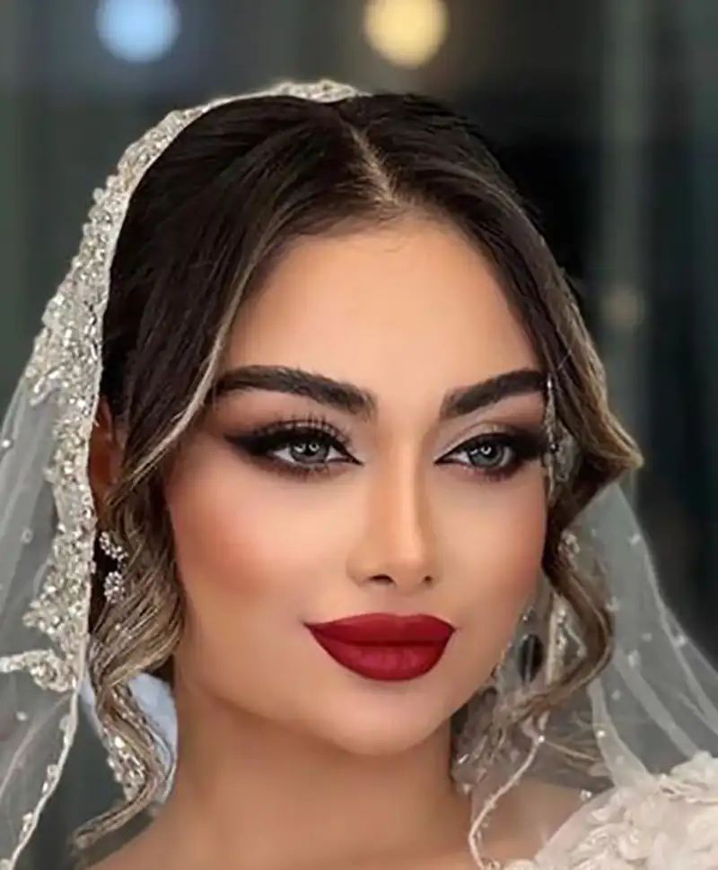 میکاپ و گریم صورت عروس 2018 - گریم و آرایش جذاب و شیک میکاپ و گریم صورت عروس 2018 - گریم و آرایش جذاب و شیک