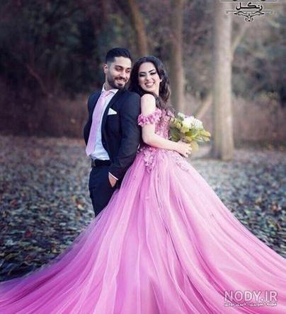 ژست عکس عروس و داماد خارجی عاشقانه - آلبوم عکس عروسی