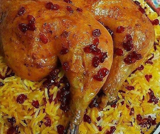 طرز تهیه مرصع پلو مجلسی با مرغ ریش ریش برای ۴ نفر طرز تهیه مرصع پلو مجلسی با مرغ ریش ریش برای ۴ نفر