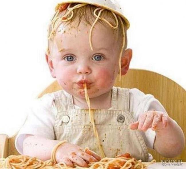 عکس غذا خوردن کودک - عکس نودی عکس غذا خوردن کودک - عکس نودی