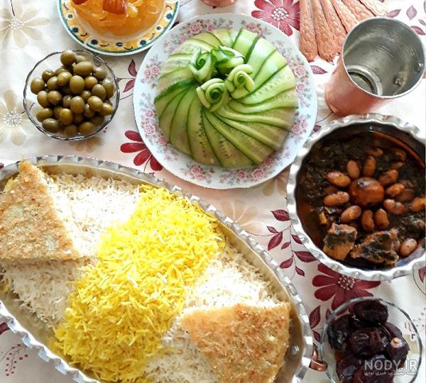 تزیین قورمه سبزی شیک و مجلسی با برنج + میز شام قرمه سبزی تزیین قورمه سبزی شیک و مجلسی با برنج + میز شام قرمه سبزی