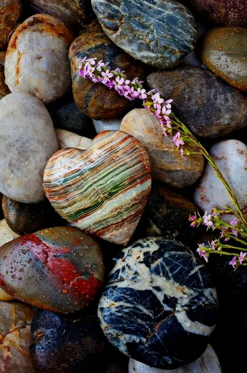 عکس نوشته قلب سنگی عکس نوشته قلب سنگی