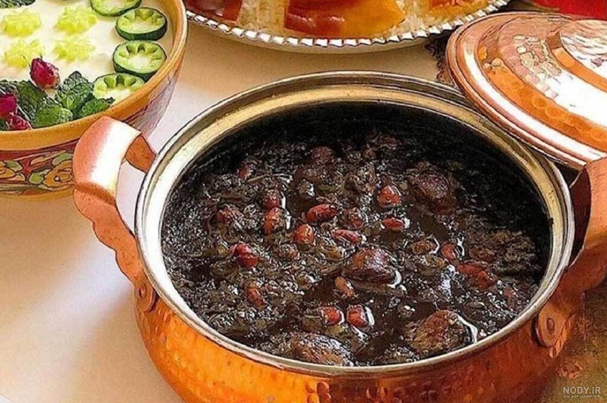 یه قرمه سبزی خوشمزه | سرآشپز پاپیون