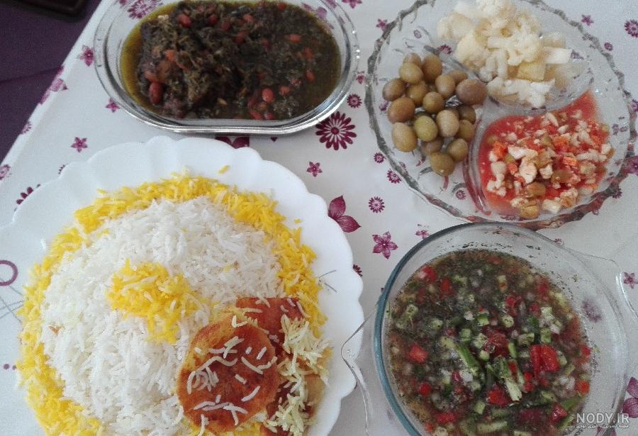عکس قورمه سبزی و برنج - عکس نودی عکس قورمه سبزی و برنج - عکس نودی