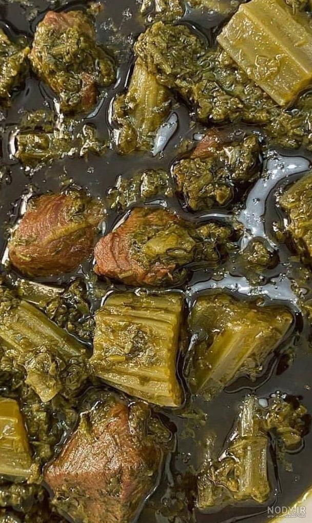 خورشت کرفس با مرغ خورشت کرفس با مرغ