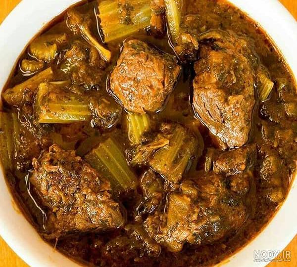 طرز تهیه خورش کرفس با مرغ، با سبک متفاوت و لذیذ! طرز تهیه خورش کرفس با مرغ، با سبک متفاوت و لذیذ!