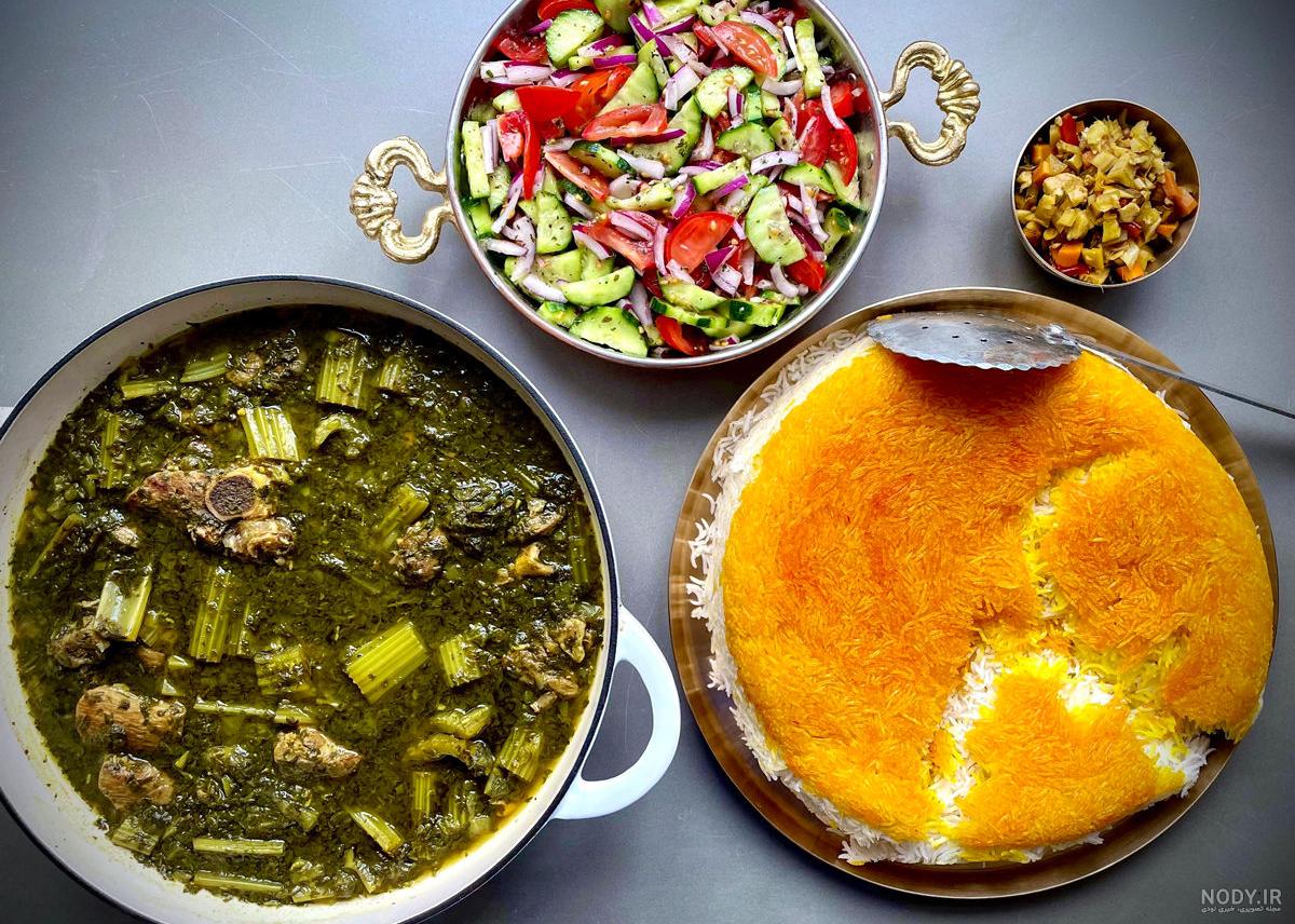 طرز تهیه خورشت کرفس با گوشت، خوشمزه و مجلسی - پوپک تراول طرز تهیه خورشت کرفس با گوشت، خوشمزه و مجلسی - پوپک تراول