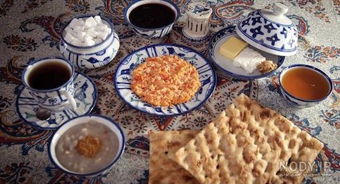 ایده های خلاقانه چیدمان میز صبحانه برای یک پذیرایی شیک و دل انگیز+عکس ایده های خلاقانه چیدمان میز صبحانه برای یک پذیرایی شیک و دل انگیز+عکس
