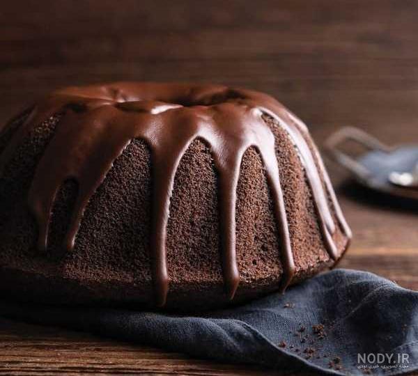 طرز تهیه کیک شکلاتی خامه ای ساده و خانگی مرحله به مرحله طرز تهیه کیک شکلاتی خامه ای ساده و خانگی مرحله به مرحله