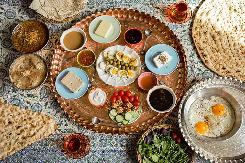 عکس صبحانه در طبیعت | عکس صبحانه لاکچری عکس صبحانه در طبیعت | عکس صبحانه لاکچری