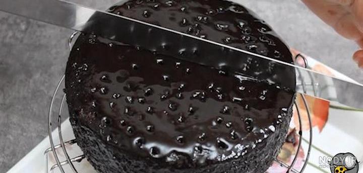عکس کیک خیس کاکائویی