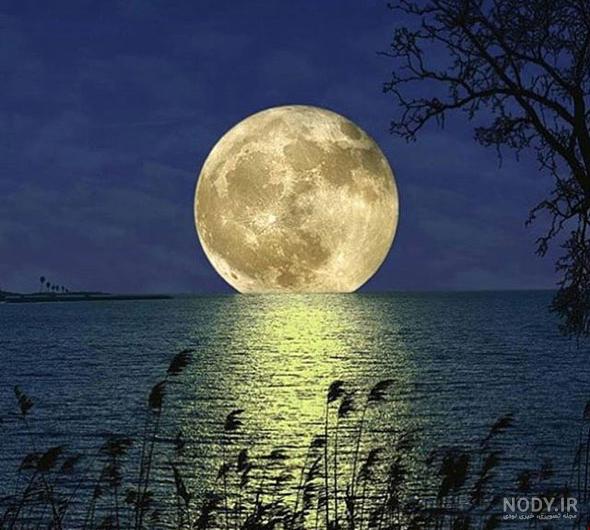 عکس ماه و دریا برای پروفایل