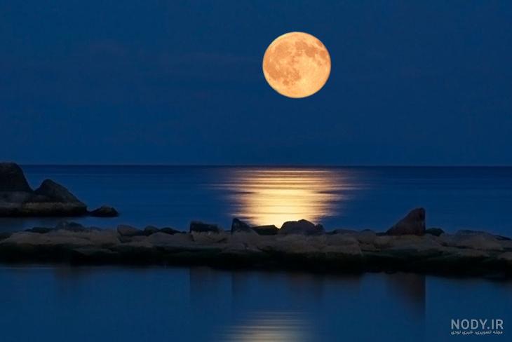 عکس ماه و دریا برای پروفایل