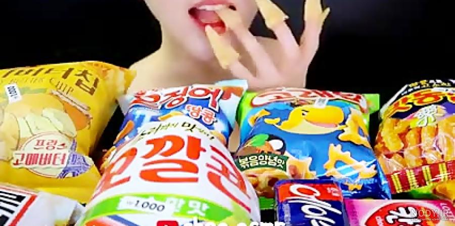 عکس چیپس و پفک و لواشک برای استوری