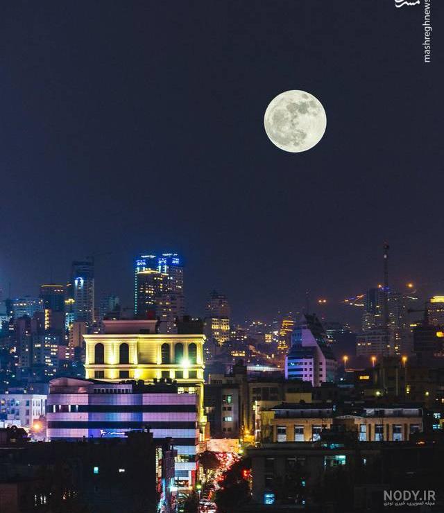 عکس ماه کامل در آسمان شب عکس ماه کامل در آسمان شب
