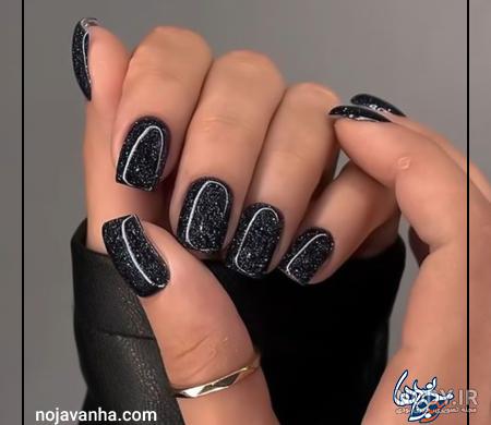 طرح ناخن مشکی براق شیک و لاکچری برای خانم های جوان طرح ناخن مشکی براق شیک و لاکچری برای خانم های جوان