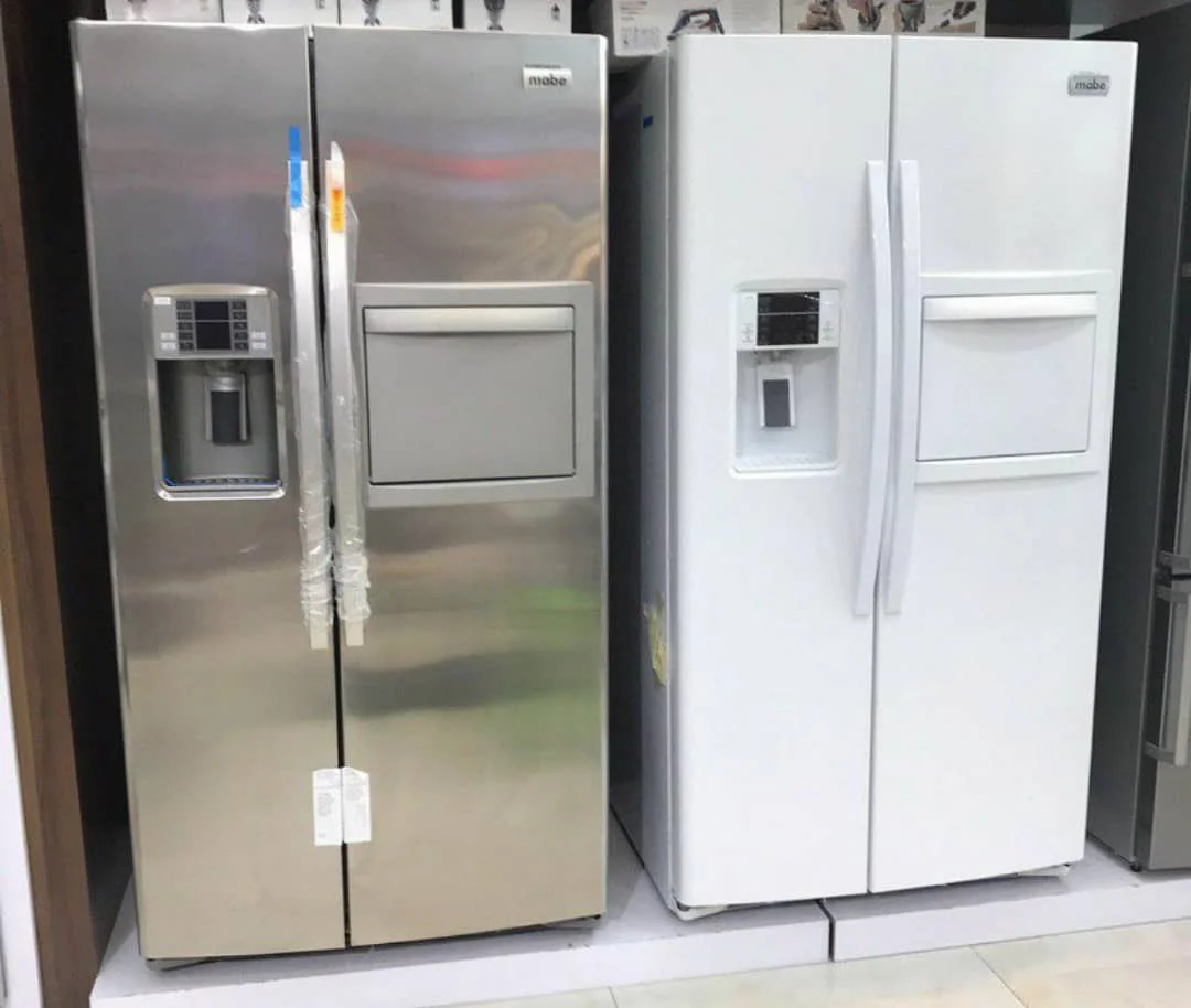 یخچال ساید بای ساید هیتاچی 28 فوت مدل R-W760 یخچال ساید بای ساید هیتاچی 28 فوت مدل R-W760