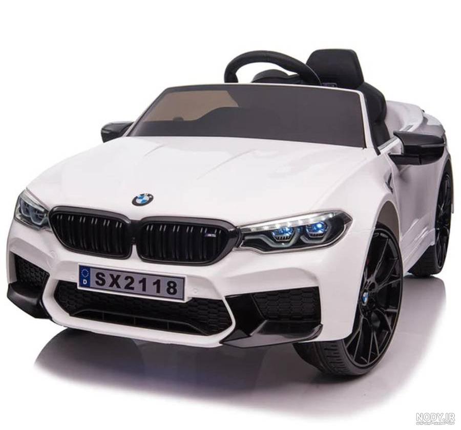 عکس دختر با ماشین ۲۰۶ برای پروفایل