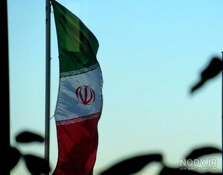 والپیپر پرچم ایران برای کامپیوتر | عکس باکیفیت پرچم ایران