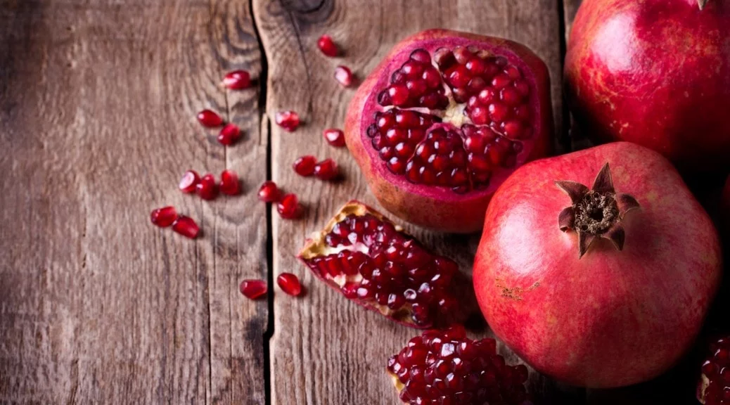 130 عکس پروفایل شب یلدا + عکس نوشته های یلدا مبارک - دلبرانه