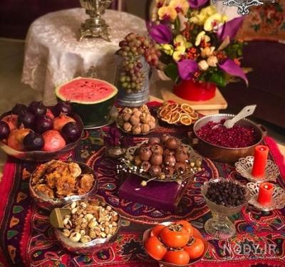 عکس چیدن میز شب یلدا