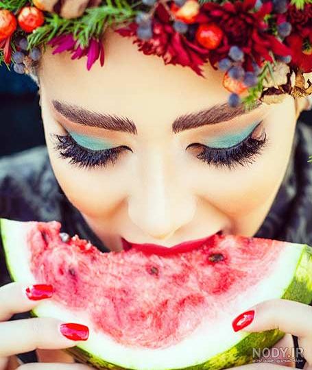 نکات و ایده های عکاسی برای شب یلدا | ایده عکاسی دخترانه یلدا | تصویرگران نکات و ایده های عکاسی برای شب یلدا | ایده عکاسی دخترانه یلدا | تصویرگران