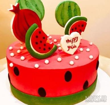 ۳۰ عکس تزیین کیک شب یلدا جدید ۱۴۰۲ در مدل های ساده و لاکچری ۳۰ عکس تزیین کیک شب یلدا جدید ۱۴۰۲ در مدل های ساده و لاکچری