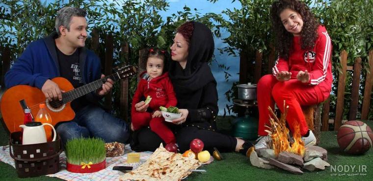 آتلیه عکاسی ژست عکس خانوادگی سه نفره ایرانی