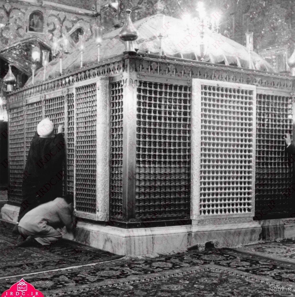 عکس/ صحن آزادی حرم اما رضا(ع) در عصر قاجار - حلقه وصل