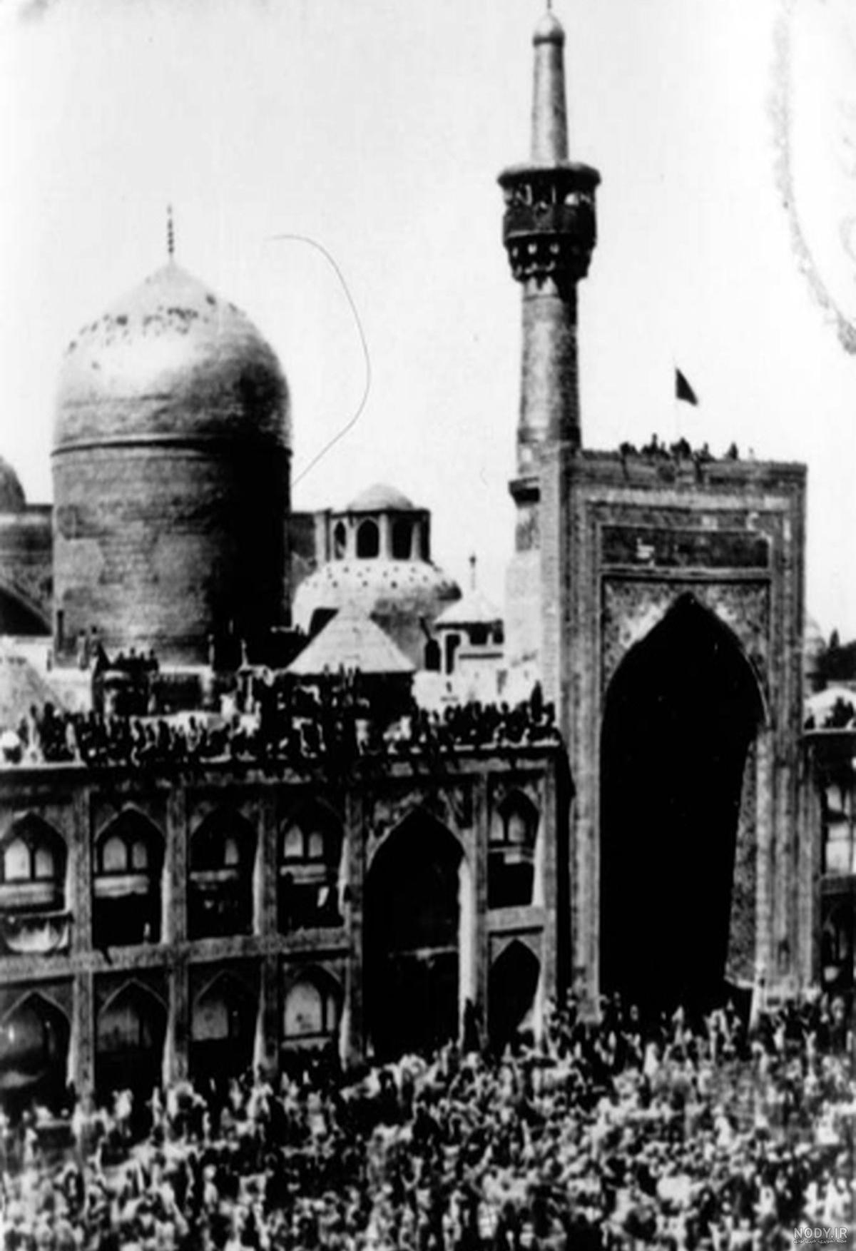 مشرق نیوز - عکس‌های قدیمی زائران امام رضا(ع)