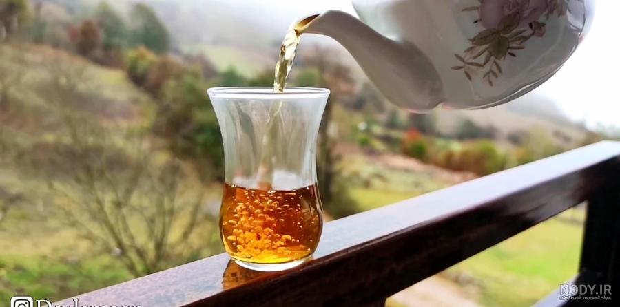 عکس فنجان چای در پاییز