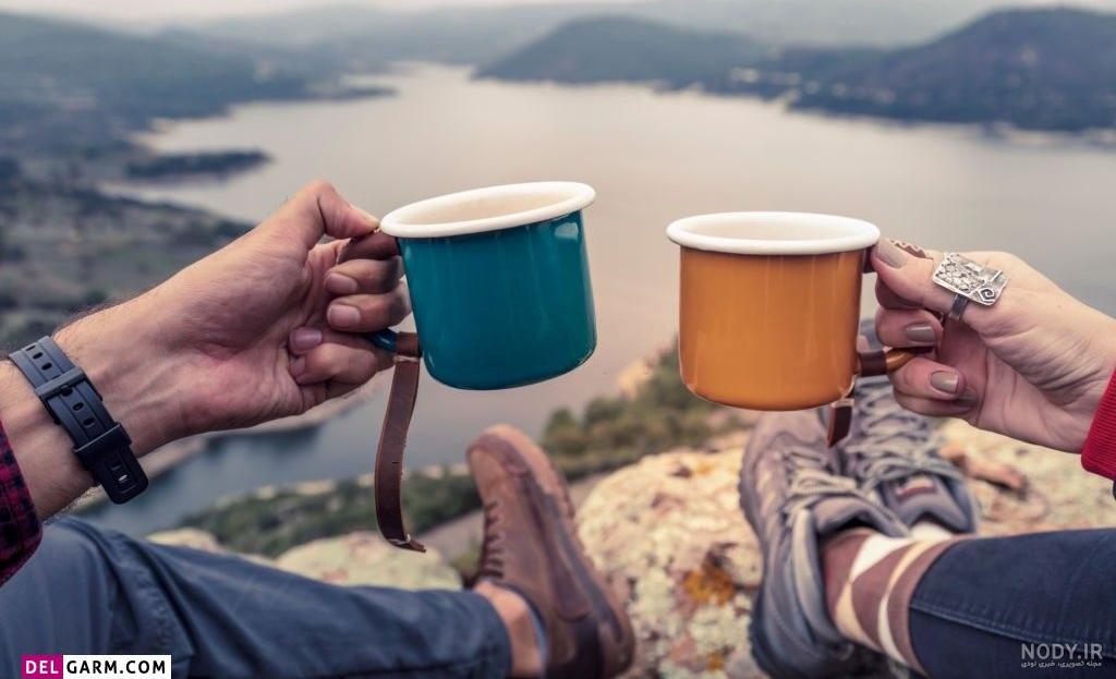 عکس فنجان چای در پاییز