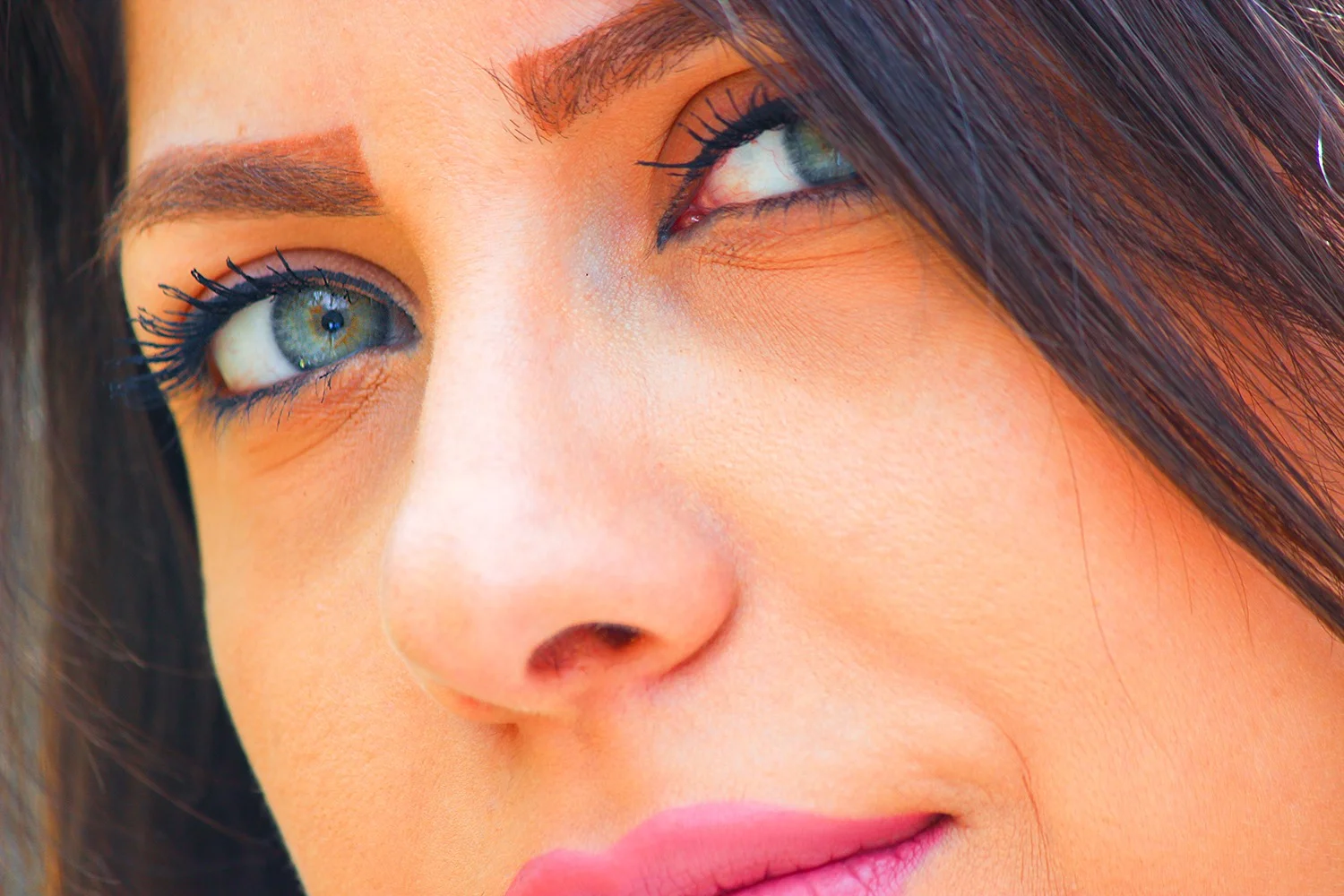 عکس دختر چشم قهوه ای زیبا عکس دختر چشم قهوه ای زیبا