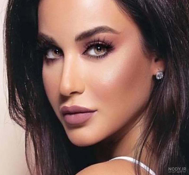 عکس لنز چشم طوسی عسلی
