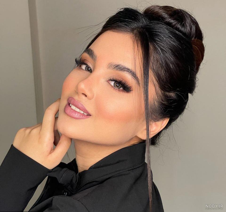 لنز عسلی طوسی ❤️ تیره و روشن - دور دار ( دور مشکی ) و بدون دور