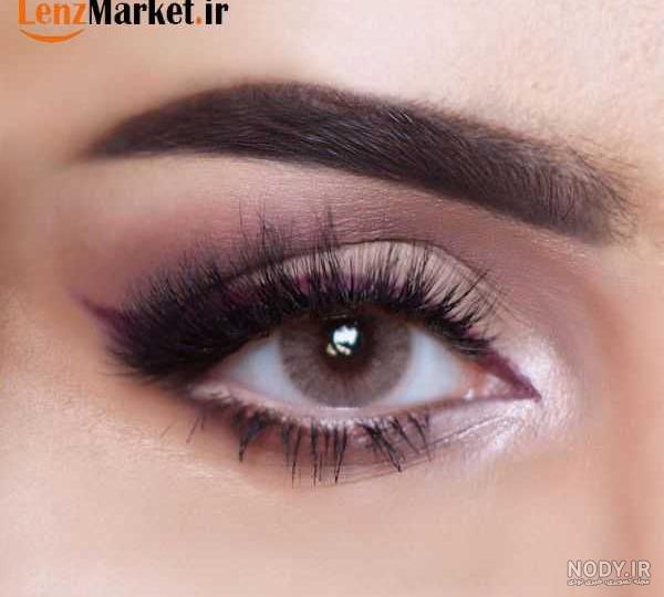 یک آرایش زیبا با لنز طوسی عسلی | لوناتو