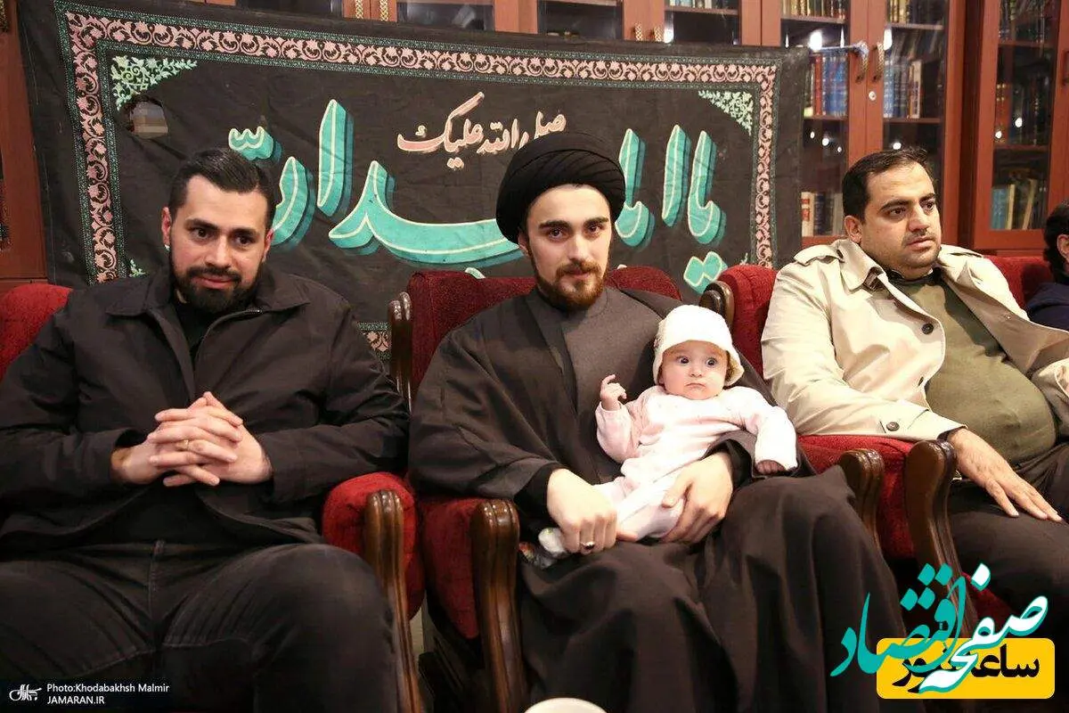 عکس هایی جالب از دوستی صمیمانه سیدحسن خمینی و یک کودک