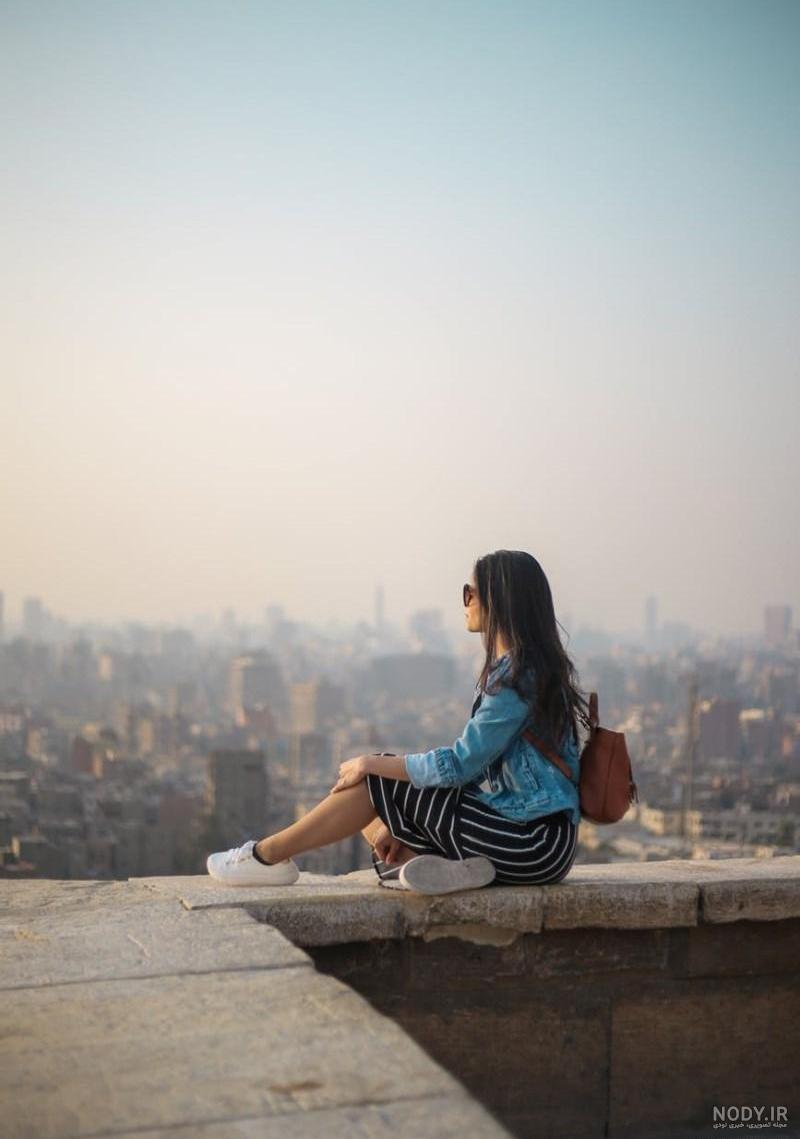پروفایل دخترونه از پشت