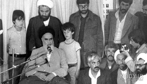 یادی از دوران کودکی و جوانی امام خمینی (ره) یادی از دوران کودکی و جوانی امام خمینی (ره)