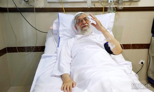 عکس / حضور رهبر انقلاب در منزل چهار خانواده شهید بجنورد